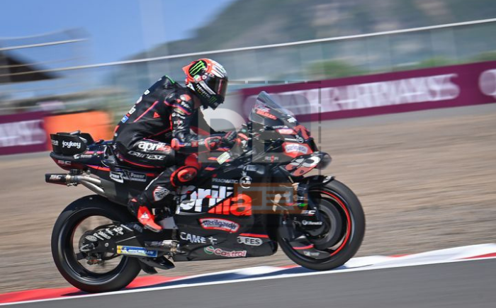 Aksi Gila Bezzecchi Guncang Dunia MotoGP 2025