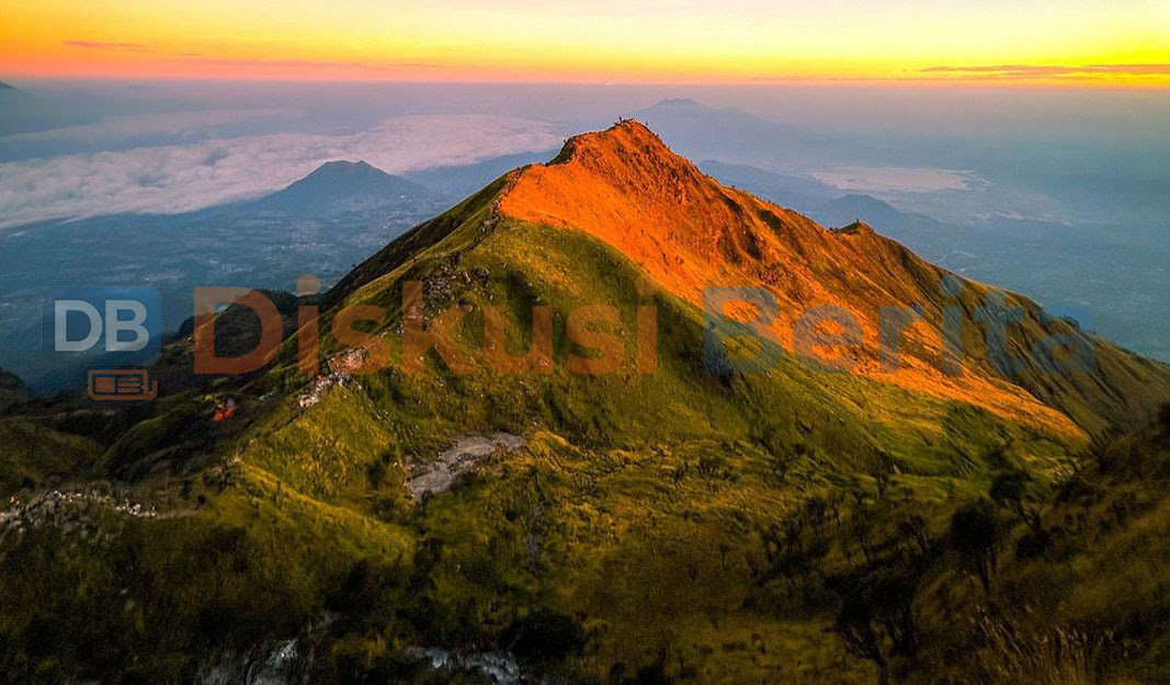 Gokil Gunung Merbabu dan Keajaiban 7 Puncak Lain